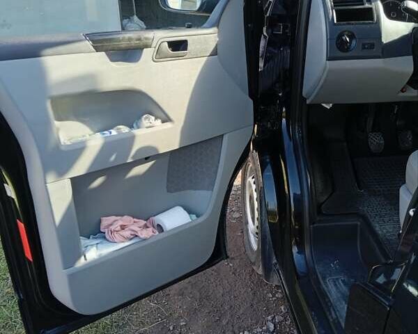 Черный Фольксваген Transporter, объемом двигателя 1.97 л и пробегом 293 тыс. км за 15000 $, фото 9 на Automoto.ua