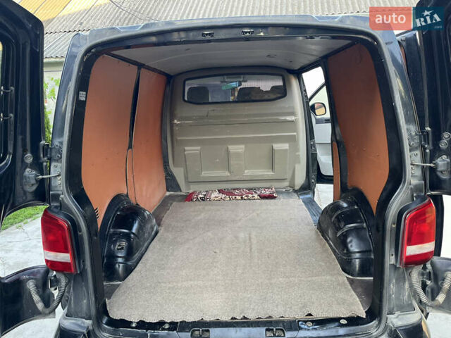 Чорний Фольксваген Transporter, об'ємом двигуна 1.97 л та пробігом 346 тис. км за 9300 $, фото 5 на Automoto.ua