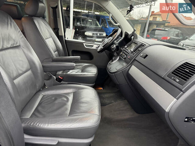 Черный Фольксваген Transporter, объемом двигателя 2 л и пробегом 265 тыс. км за 25000 $, фото 18 на Automoto.ua