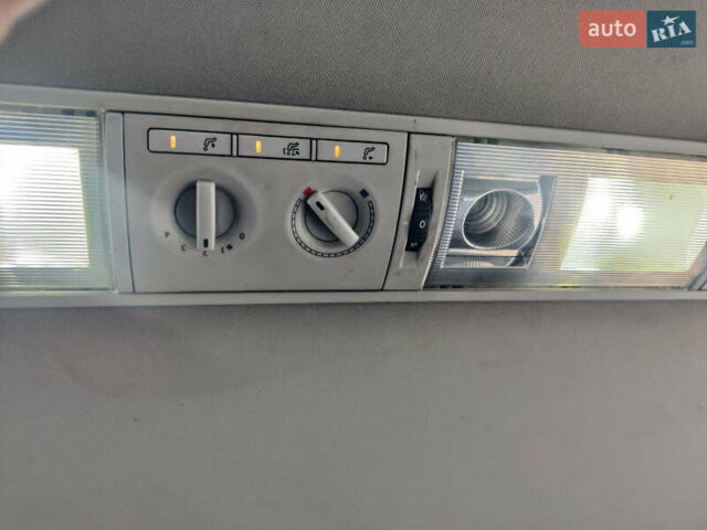 Черный Фольксваген Transporter, объемом двигателя 2 л и пробегом 429 тыс. км за 30000 $, фото 19 на Automoto.ua