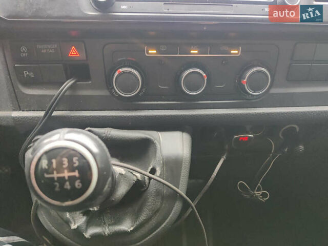 Черный Фольксваген Transporter, объемом двигателя 2 л и пробегом 429 тыс. км за 30000 $, фото 23 на Automoto.ua
