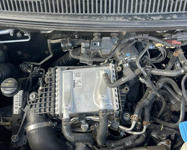 Черный Фольксваген Transporter, объемом двигателя 2 л и пробегом 282 тыс. км за 23900 $, фото 21 на Automoto.ua