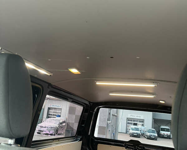 Черный Фольксваген Transporter, объемом двигателя 2 л и пробегом 282 тыс. км за 23900 $, фото 20 на Automoto.ua