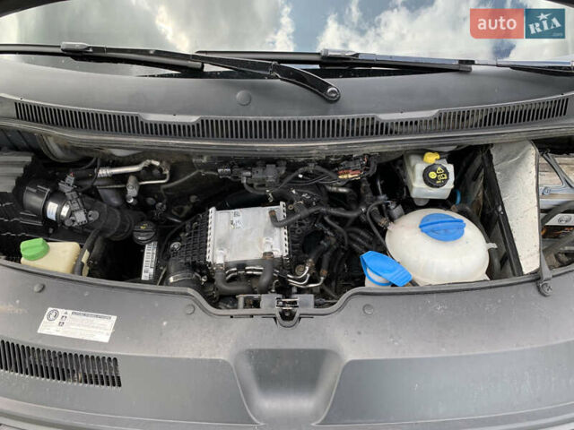 Чорний Фольксваген Transporter, об'ємом двигуна 2 л та пробігом 291 тис. км за 25699 $, фото 54 на Automoto.ua