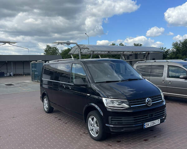 Черный Фольксваген Transporter, объемом двигателя 2 л и пробегом 282 тыс. км за 23900 $, фото 2 на Automoto.ua