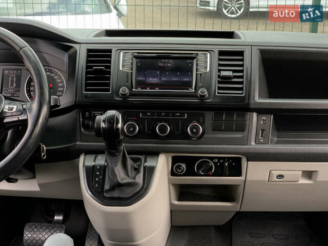 Чорний Фольксваген Transporter, об'ємом двигуна 2 л та пробігом 291 тис. км за 25699 $, фото 51 на Automoto.ua