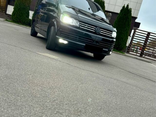 Черный Фольксваген Transporter, объемом двигателя 2 л и пробегом 321 тыс. км за 26499 $, фото 6 на Automoto.ua