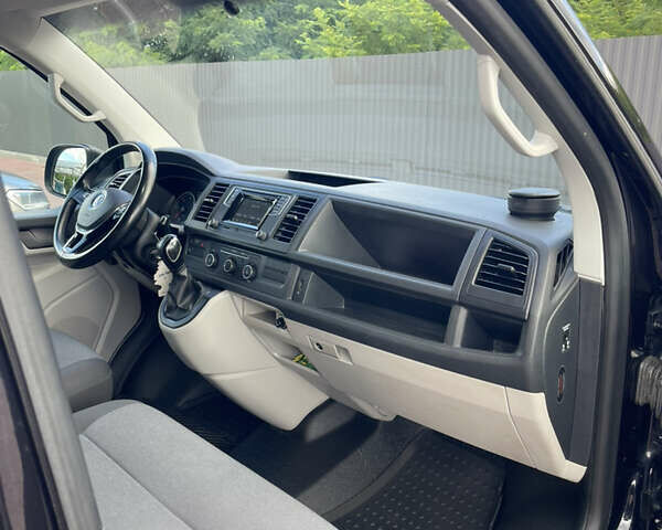 Черный Фольксваген Transporter, объемом двигателя 2 л и пробегом 282 тыс. км за 23900 $, фото 17 на Automoto.ua