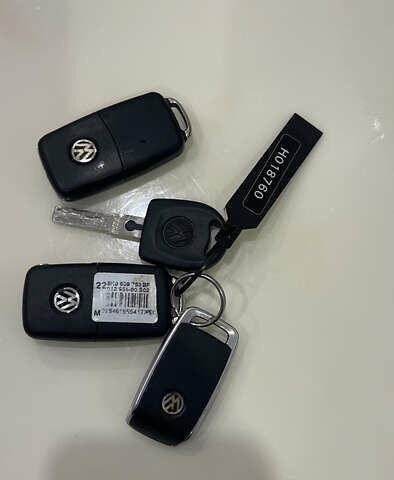 Черный Фольксваген Transporter, объемом двигателя 2 л и пробегом 282 тыс. км за 23900 $, фото 33 на Automoto.ua