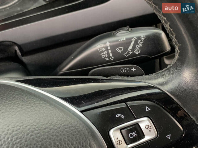 Чорний Фольксваген Transporter, об'ємом двигуна 2 л та пробігом 291 тис. км за 25699 $, фото 44 на Automoto.ua