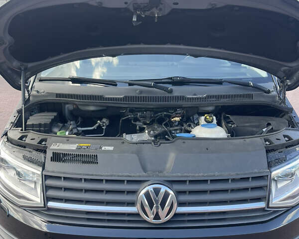 Черный Фольксваген Transporter, объемом двигателя 2 л и пробегом 282 тыс. км за 23900 $, фото 22 на Automoto.ua