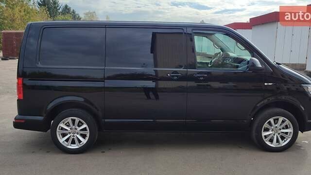 Чорний Фольксваген Transporter, об'ємом двигуна 2 л та пробігом 291 тис. км за 19900 $, фото 3 на Automoto.ua