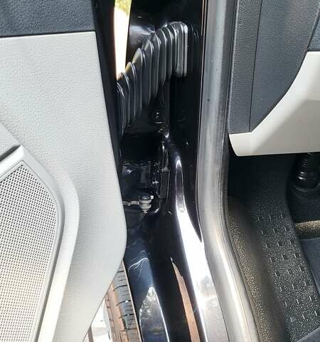 Черный Фольксваген Transporter, объемом двигателя 2 л и пробегом 220 тыс. км за 22900 $, фото 19 на Automoto.ua