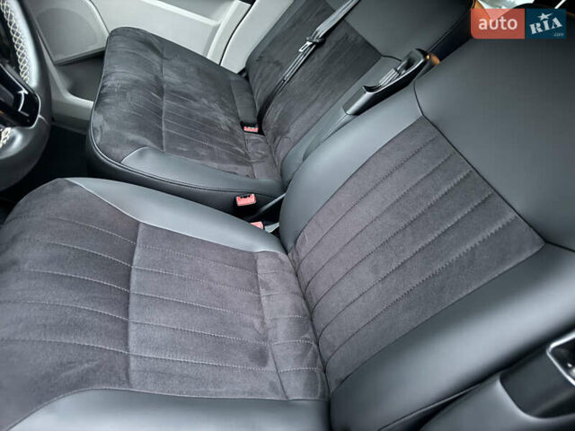 Черный Фольксваген Transporter, объемом двигателя 1.97 л и пробегом 221 тыс. км за 29350 $, фото 43 на Automoto.ua