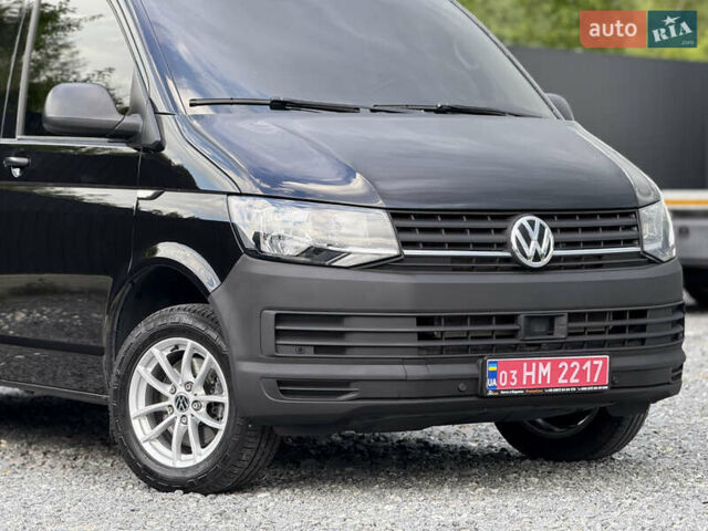 Черный Фольксваген Transporter, объемом двигателя 0 л и пробегом 224 тыс. км за 21499 $, фото 1 на Automoto.ua