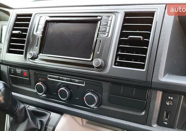 Черный Фольксваген Transporter, объемом двигателя 2 л и пробегом 220 тыс. км за 22900 $, фото 33 на Automoto.ua