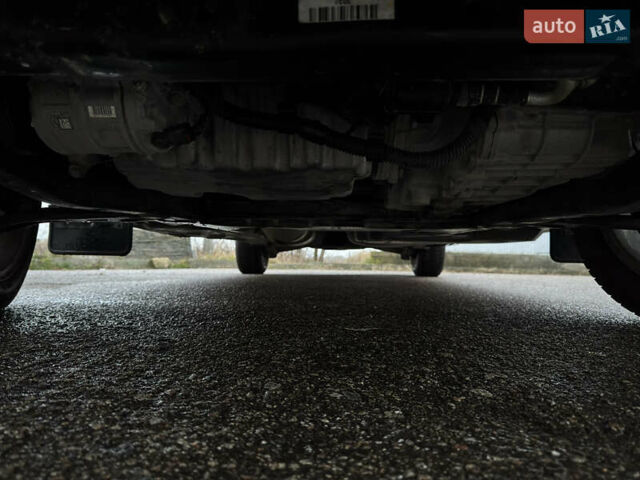 Черный Фольксваген Transporter, объемом двигателя 1.97 л и пробегом 221 тыс. км за 29350 $, фото 90 на Automoto.ua