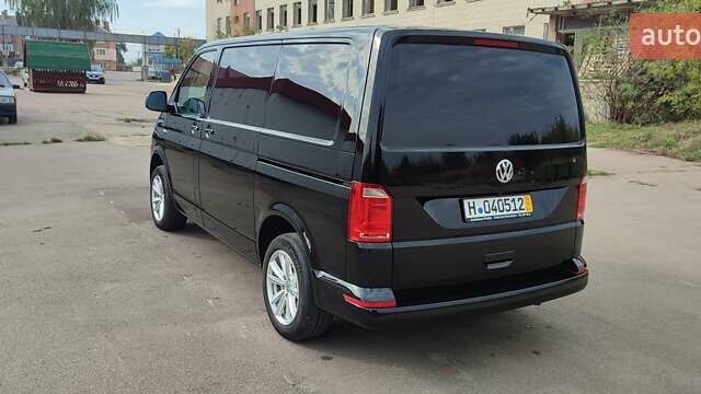 Чорний Фольксваген Transporter, об'ємом двигуна 2 л та пробігом 291 тис. км за 19900 $, фото 9 на Automoto.ua