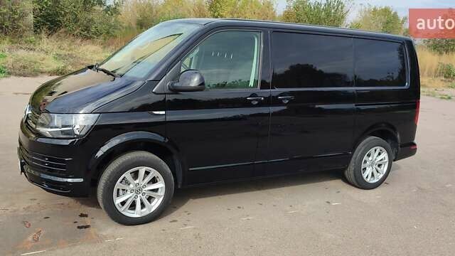 Чорний Фольксваген Transporter, об'ємом двигуна 2 л та пробігом 291 тис. км за 19900 $, фото 12 на Automoto.ua