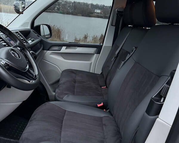 Черный Фольксваген Transporter, объемом двигателя 1.97 л и пробегом 221 тыс. км за 29350 $, фото 45 на Automoto.ua