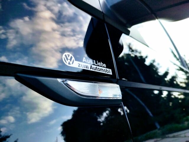 Черный Фольксваген Transporter, объемом двигателя 2 л и пробегом 254 тыс. км за 26999 $, фото 18 на Automoto.ua