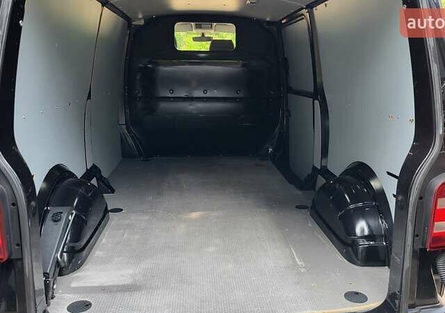 Черный Фольксваген Transporter, объемом двигателя 2 л и пробегом 220 тыс. км за 22900 $, фото 36 на Automoto.ua