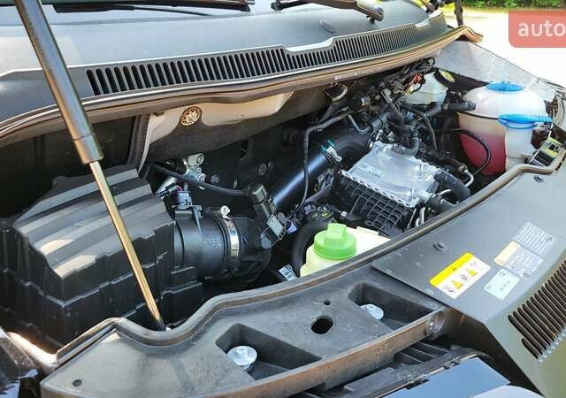 Черный Фольксваген Transporter, объемом двигателя 2 л и пробегом 220 тыс. км за 22900 $, фото 43 на Automoto.ua