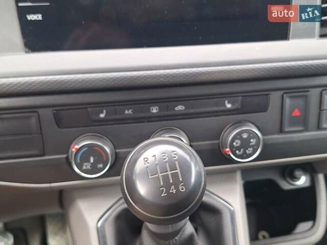 Черный Фольксваген Transporter, объемом двигателя 1.97 л и пробегом 203 тыс. км за 24950 $, фото 30 на Automoto.ua