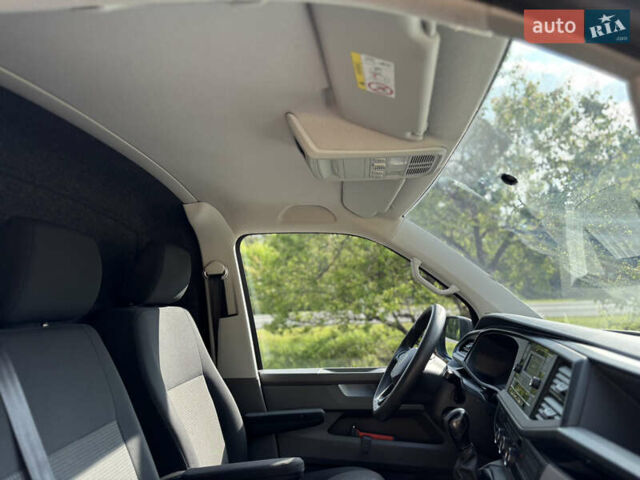 Черный Фольксваген Transporter, объемом двигателя 2 л и пробегом 210 тыс. км за 24800 $, фото 32 на Automoto.ua