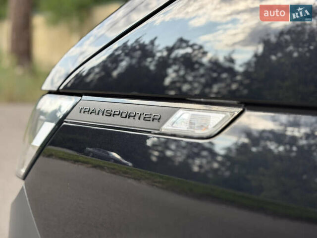 Черный Фольксваген Transporter, объемом двигателя 2 л и пробегом 210 тыс. км за 24800 $, фото 15 на Automoto.ua