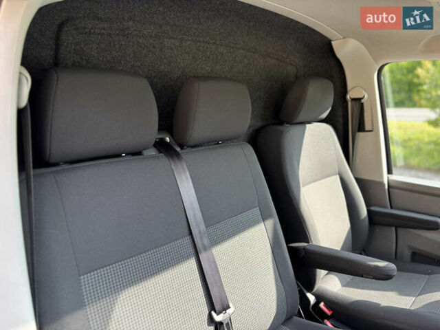 Черный Фольксваген Transporter, объемом двигателя 2 л и пробегом 210 тыс. км за 24800 $, фото 33 на Automoto.ua