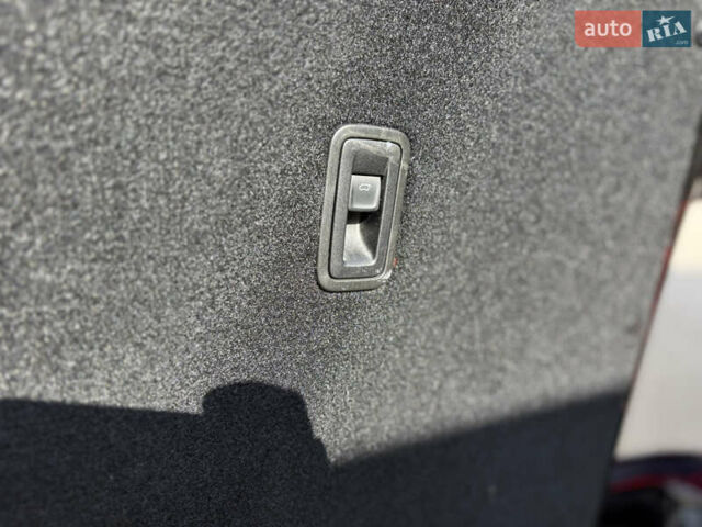 Черный Фольксваген Transporter, объемом двигателя 2 л и пробегом 210 тыс. км за 24800 $, фото 21 на Automoto.ua