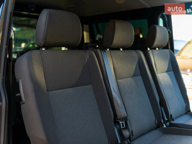 Чорний Фольксваген Transporter, об'ємом двигуна 0 л та пробігом 62 тис. км за 55500 $, фото 27 на Automoto.ua