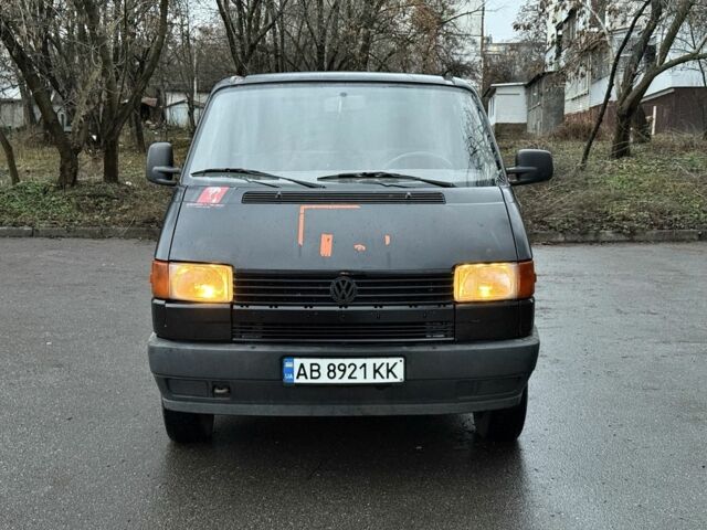 Черный Фольксваген Transporter, объемом двигателя 1.9 л и пробегом 160 тыс. км за 3000 $, фото 4 на Automoto.ua