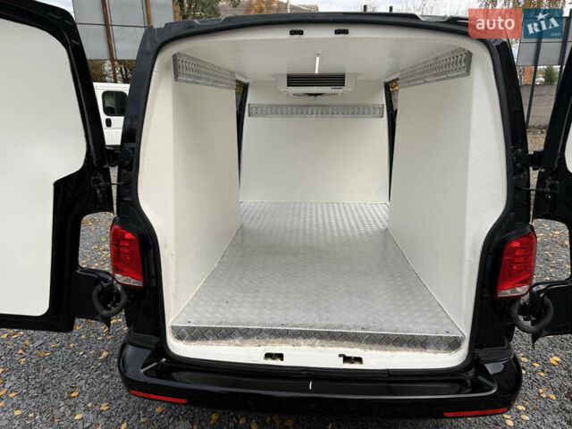 Чорний Фольксваген Transporter, об'ємом двигуна 2 л та пробігом 219 тис. км за 29900 $, фото 44 на Automoto.ua