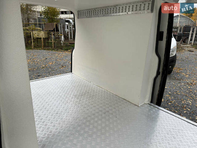 Чорний Фольксваген Transporter, об'ємом двигуна 2 л та пробігом 219 тис. км за 29900 $, фото 39 на Automoto.ua