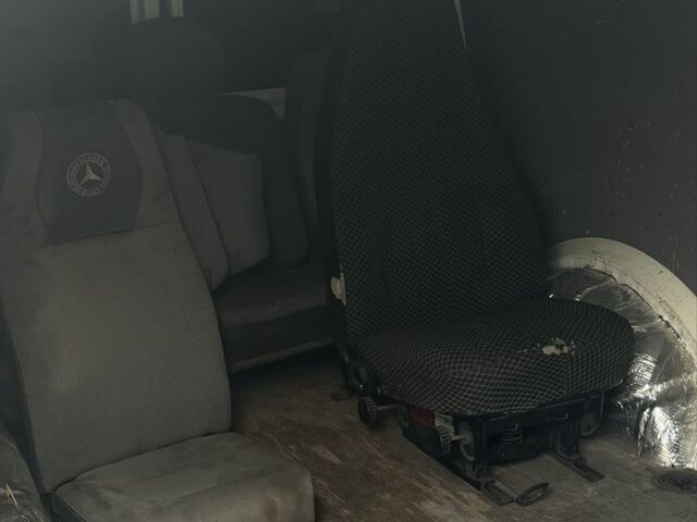 Черный Фольксваген Transporter, объемом двигателя 2.5 л и пробегом 250 тыс. км за 4999 $, фото 7 на Automoto.ua