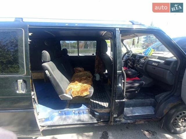 Чорний Фольксваген Transporter, об'ємом двигуна 0 л та пробігом 420 тис. км за 3500 $, фото 5 на Automoto.ua