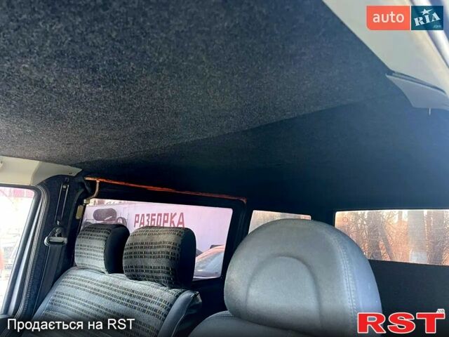 Черный Фольксваген Transporter, объемом двигателя 2.5 л и пробегом 350 тыс. км за 3999 $, фото 11 на Automoto.ua
