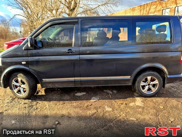 Черный Фольксваген Transporter, объемом двигателя 1.9 л и пробегом 215 тыс. км за 8700 $, фото 1 на Automoto.ua