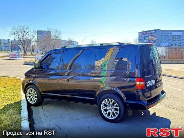 Черный Фольксваген Transporter, объемом двигателя 1.9 л и пробегом 250 тыс. км за 9950 $, фото 3 на Automoto.ua