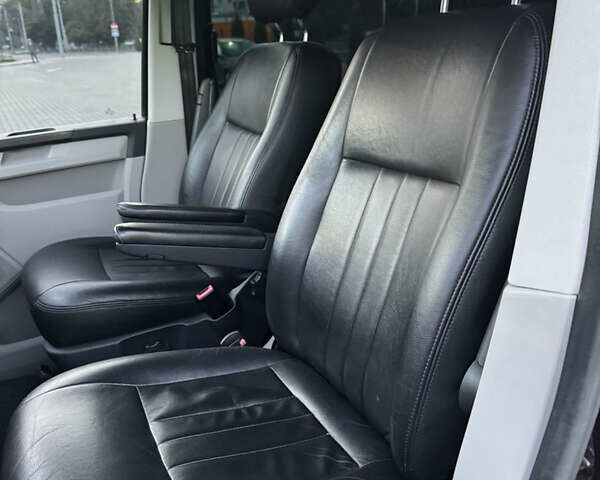 Фиолетовый Фольксваген Transporter, объемом двигателя 1.97 л и пробегом 311 тыс. км за 22500 $, фото 27 на Automoto.ua