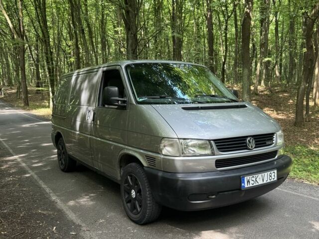 Коричневый Фольксваген Transporter, объемом двигателя 2.5 л и пробегом 420 тыс. км за 4380 $, фото 1 на Automoto.ua
