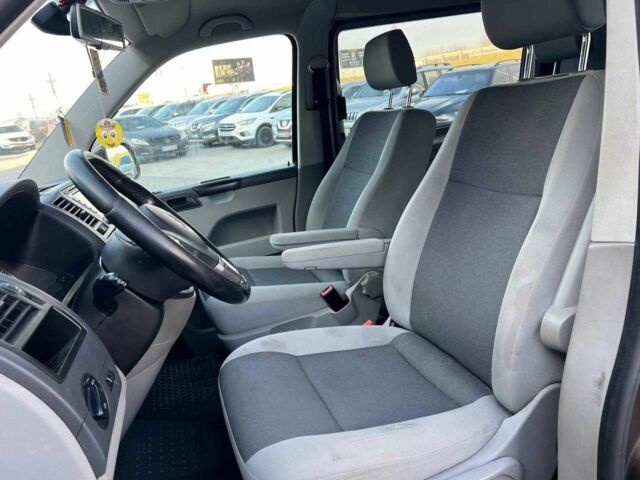 Коричневий Фольксваген Transporter, об'ємом двигуна 2 л та пробігом 249 тис. км за 14000 $, фото 17 на Automoto.ua