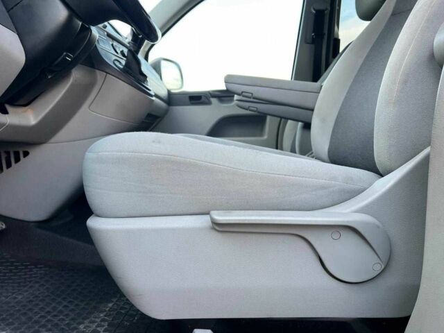 Коричневий Фольксваген Transporter, об'ємом двигуна 2 л та пробігом 249 тис. км за 14000 $, фото 18 на Automoto.ua