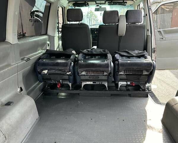 Коричневый Фольксваген Transporter, объемом двигателя 2.4 л и пробегом 300 тыс. км за 8300 $, фото 24 на Automoto.ua