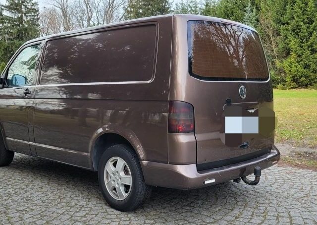Коричневый Фольксваген Transporter, объемом двигателя 1.9 л и пробегом 360 тыс. км за 4050 $, фото 2 на Automoto.ua