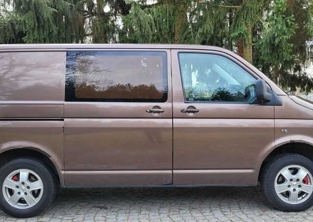 Коричневый Фольксваген Transporter, объемом двигателя 1.9 л и пробегом 360 тыс. км за 4050 $, фото 5 на Automoto.ua