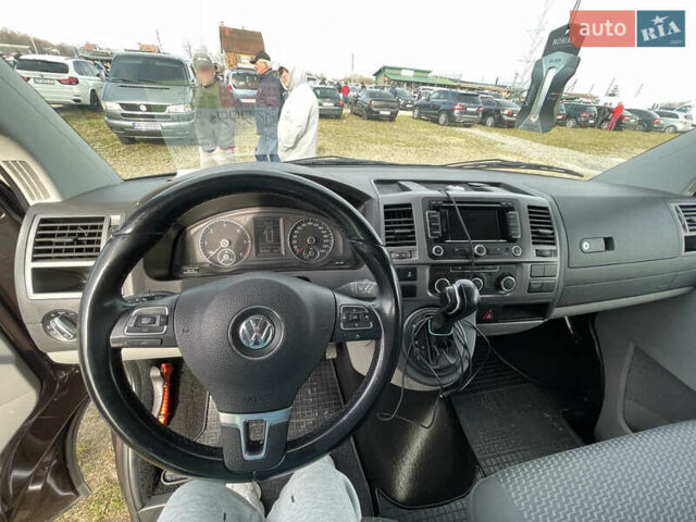 Коричневый Фольксваген Transporter, объемом двигателя 2 л и пробегом 300 тыс. км за 17900 $, фото 4 на Automoto.ua