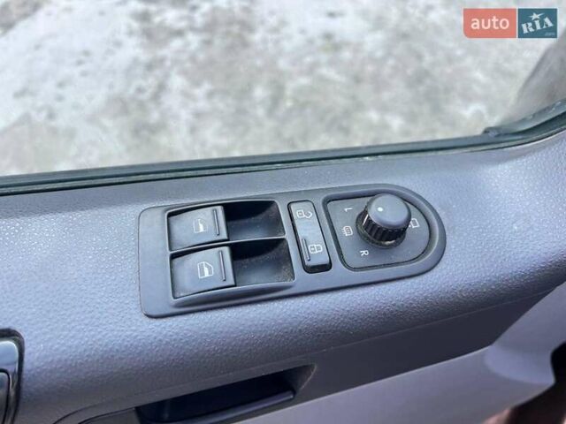 Коричневий Фольксваген Transporter, об'ємом двигуна 2 л та пробігом 249 тис. км за 14000 $, фото 15 на Automoto.ua